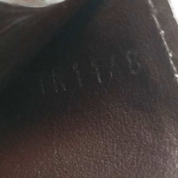 Louis Vuitton Monogram Vernis Amarante Sarah - Picture 14 of 15